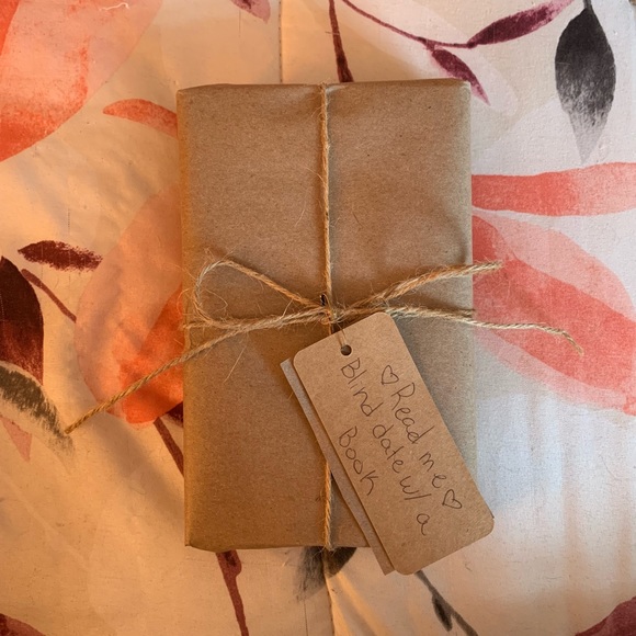 ✨Blind Date With A Book✨ - Picture 6 of 6